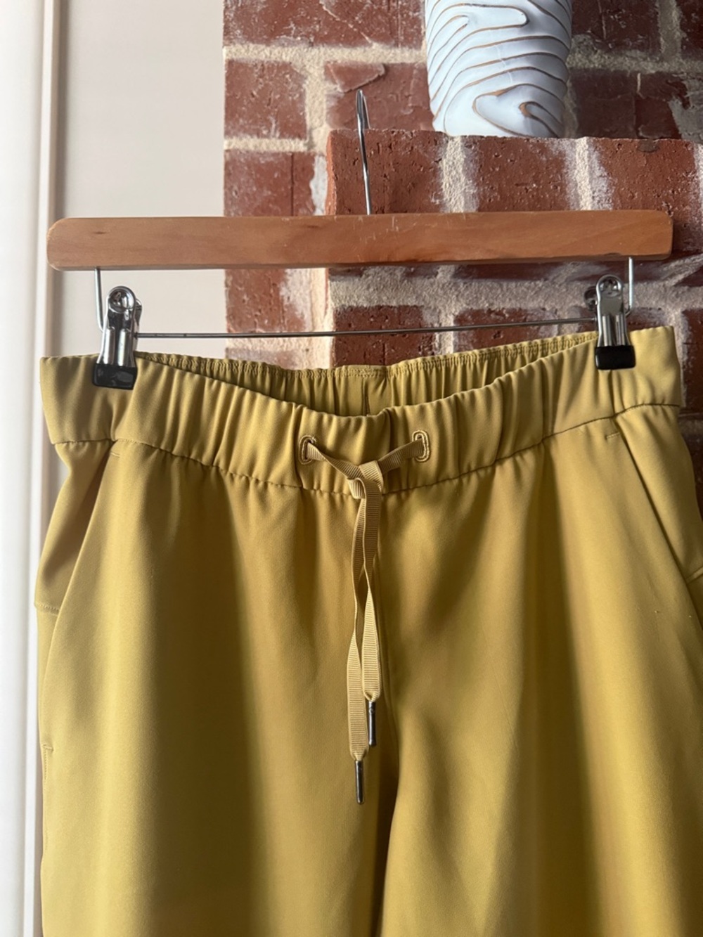 Lululemon Cropped Pants - Picture 2 of 7